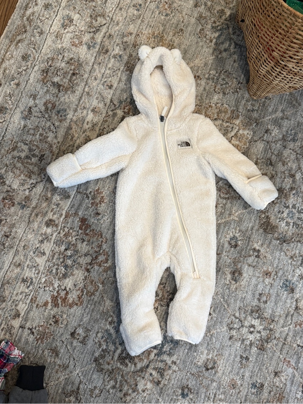6-12 The North Face Baby Campshire Bear Fleece One Piece Cream